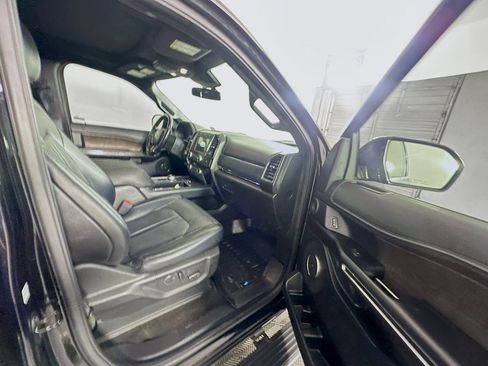Used 2018 Ford Expedition Max Limited w/ Equipment Group 301A image 34