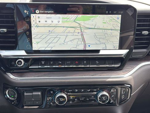 New 2026 GMC Sierra 2500 SLT w/ SLT Premium Package image 34