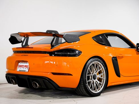 Used 2023 Porsche 718 Cayman GT4 RS image 40
