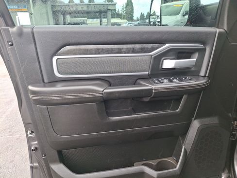 Certified 2019 RAM 3500 Big Horn AWD/4WD image 24