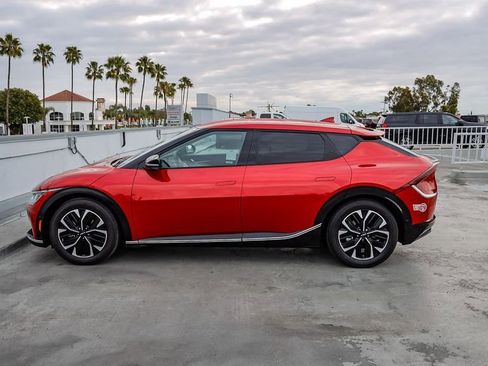Used 2022 Kia EV6 Wind w/ Wind Technology Package AWD/4WD image 14