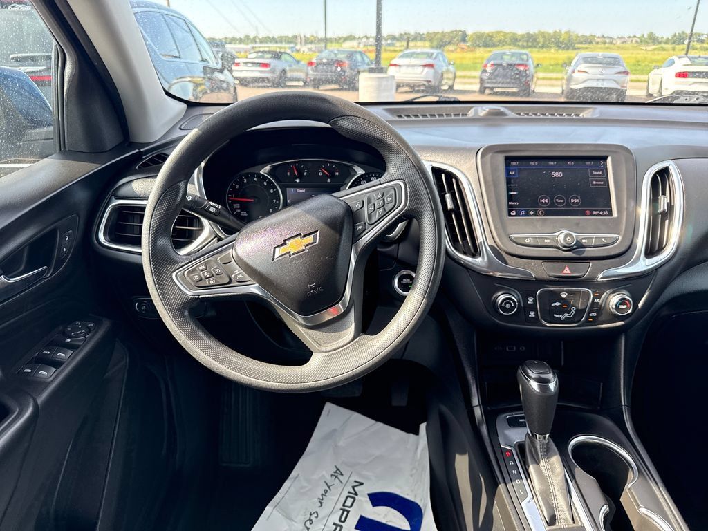 Used 2021 Chevrolet Equinox LT AWD/4WD image 13