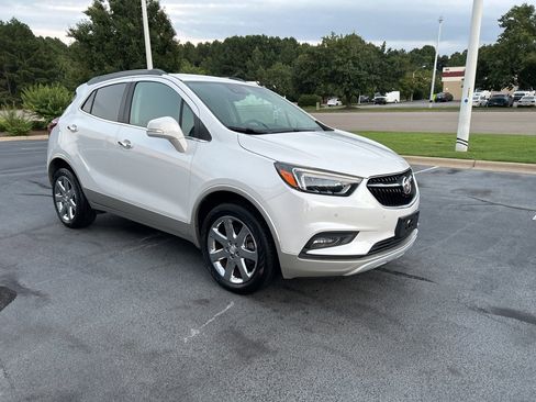 Used 2017 Buick Encore Premium w/ Experience Buick Package image 9