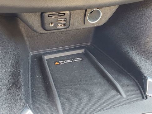 Used 2023 Chevrolet Traverse Premier w/ LPO, Floor Liner Package AWD/4WD image 27