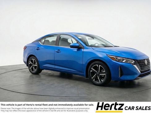 Used 2025 Nissan Sentra SV image 1