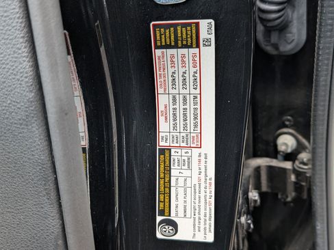 Used 2025 INFINITI QX60 Pure image 41