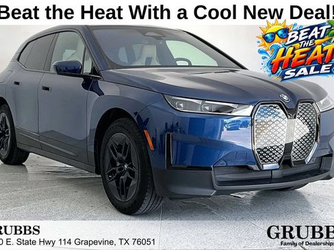Used 2023 BMW iX xDrive50 AWD/4WD image 1