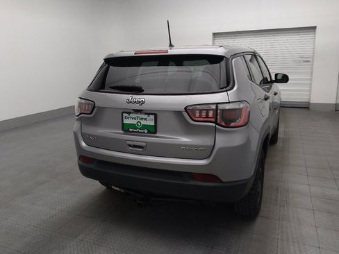 Used 2018 Jeep Compass Sport AWD/4WD image 7