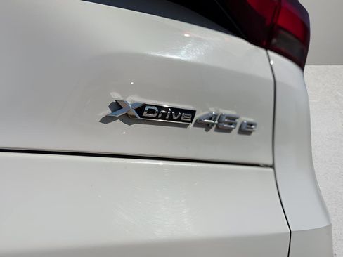 Used 2023 BMW X5 xDrive45e image 9