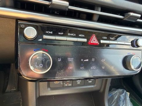 Used 2025 Hyundai Tucson SEL AWD/4WD image 10