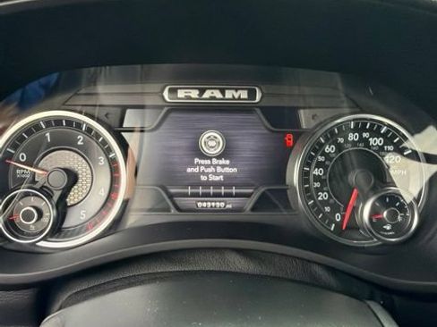 Used 2022 RAM 2500 Laramie AWD/4WD image 19