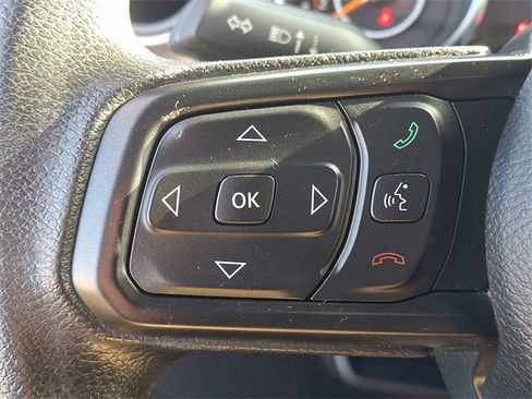 Used 2020 Jeep Wrangler Sport image 19