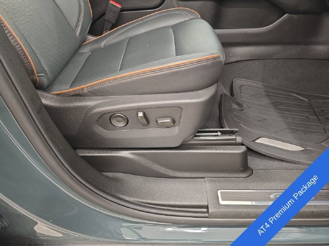 Used 2026 GMC Yukon AT4 w/ AT4 Premium Plus Package AWD/4WD image 11