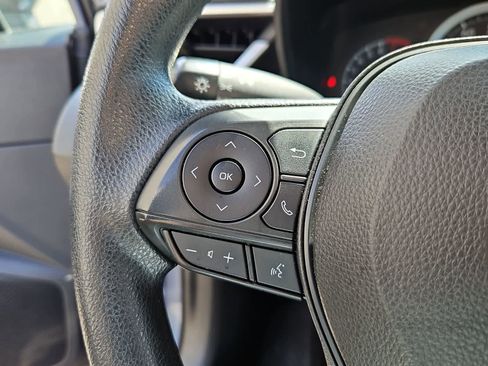 Used 2022 Toyota Corolla LE FWD image 23