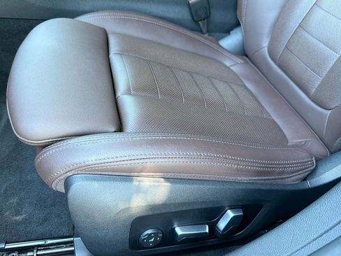 Used 2023 BMW i4 eDrive35 RWD image 14