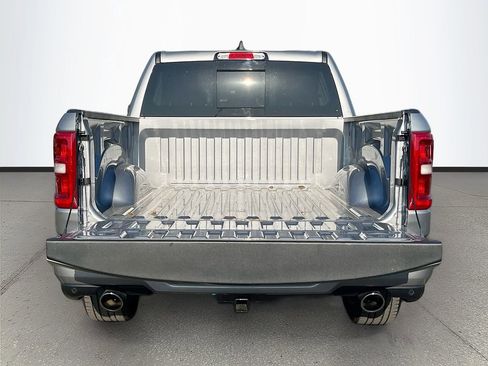 Used 2025 RAM 1500 Big Horn RWD image 24