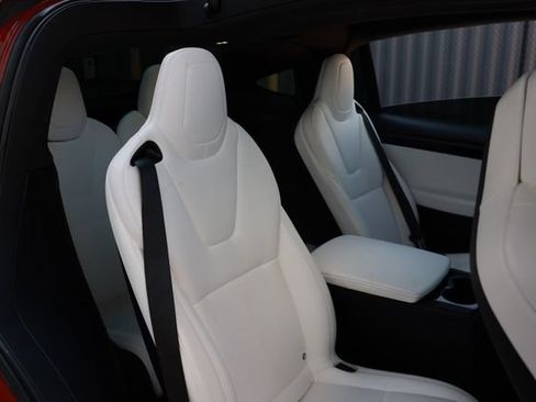 Used 2018 Tesla Model X 100D AWD/4WD image 17