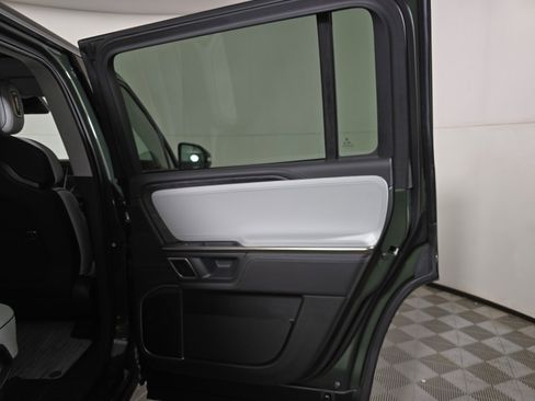 Used 2023 Rivian R1S Adventure AWD/4WD image 19
