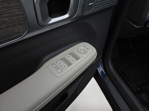 Certified 2026 Hyundai Santa Fe Limited image 23