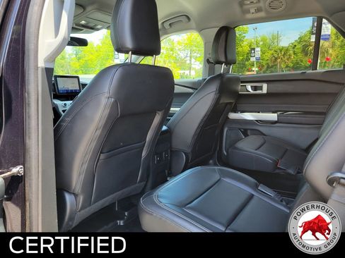 Used 2024 Ford Explorer XLT w/ Equipment Group 202A RWD image 16