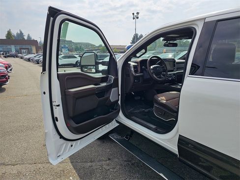 New 2025 Ford F350 King Ranch image 21