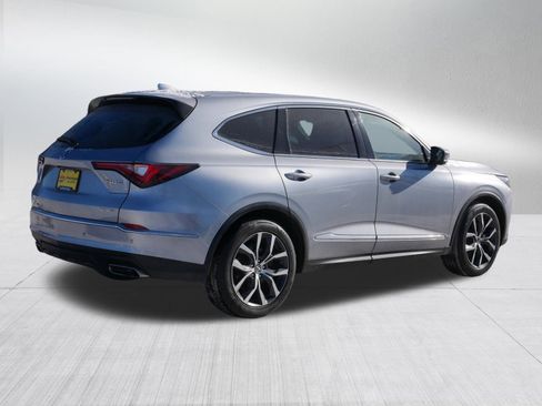 Used 2023 Acura MDX SH-AWD w/ Technology Package image 7