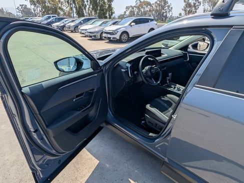 Certified 2025 MAZDA CX-50 AWD 2.5 S w/ Cargo Package image 43