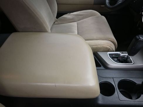 Used 2013 Toyota Sequoia SR5 RWD image 28