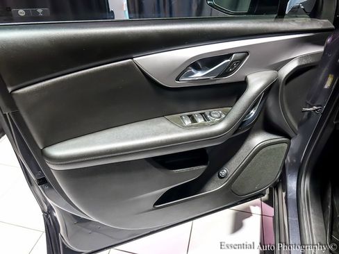 Used 2021 Chevrolet Blazer LT FWD image 23
