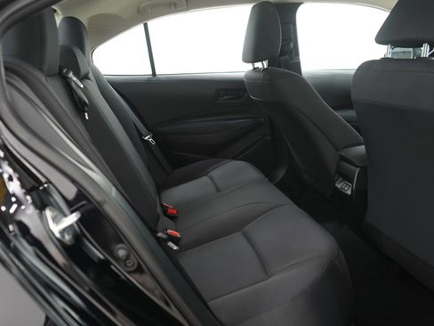 Used 2023 Toyota Corolla LE image 11