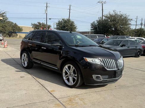 Used 2015 Lincoln MKX AWD w/ Equipment Group 102A image 3