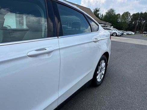 Used 2015 Ford Fusion S FWD image 11