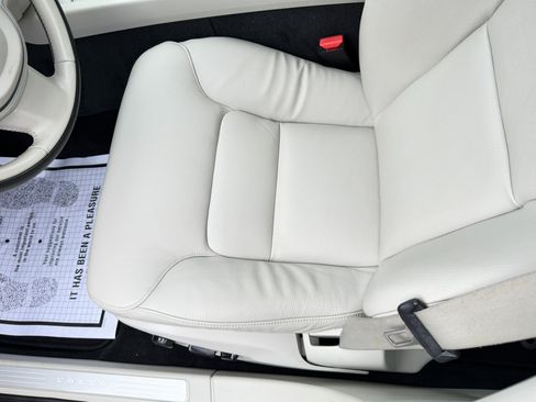 Used 2020 Volvo S60 T5 Momentum w/ Protection Package image 14