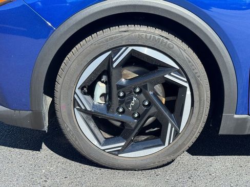 Certified 2025 Kia K4 EX image 9