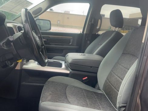 Used 2019 RAM 1500 Big Horn AWD/4WD image 3