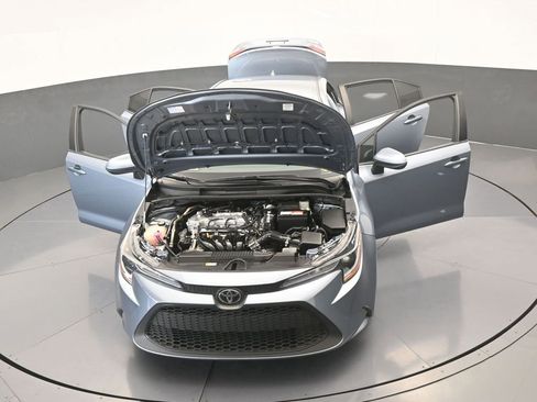 Used 2022 Toyota Corolla LE image 68