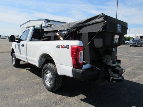 Used 2018 Ford F350 XL AWD/4WD image 5