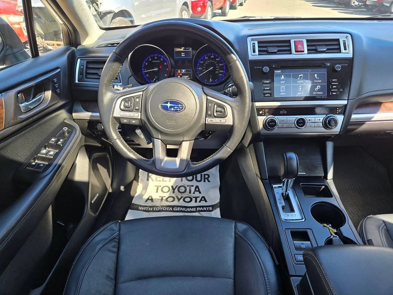Used 2015 Subaru Outback 2.5i Limited AWD/4WD image 2
