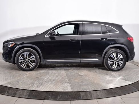 Used 2026 Mercedes-Benz GLA 250 4MATIC image 2