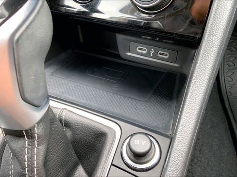 Used 2024 Volkswagen Jetta SEL image 34