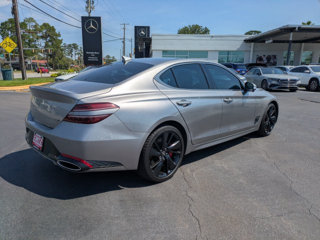 Used 2022 Genesis G70 3.3T RWD image 5