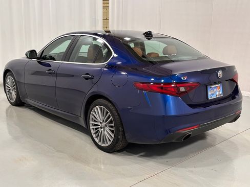 Used 2017 Alfa Romeo Giulia Ti w/ Lusso Package image 7