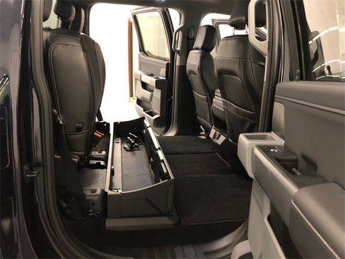 Used 2022 Ford F150 XLT w/ Equipment Group 302A High image 32