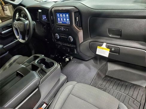 Certified 2023 Chevrolet Silverado 1500 Custom Trail Boss w/ LPO, Dark Essentials Package image 14
