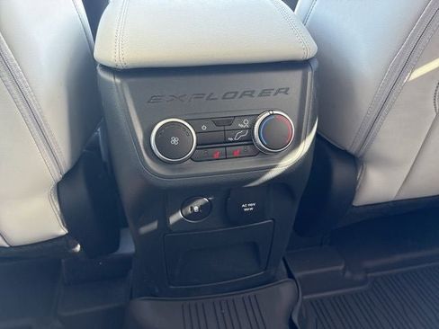 New 2026 Ford Explorer Platinum w/ LUX Leather Package image 33