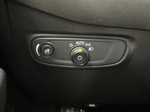 Used 2024 Chevrolet Equinox RS w/ RS Leather Package image 24