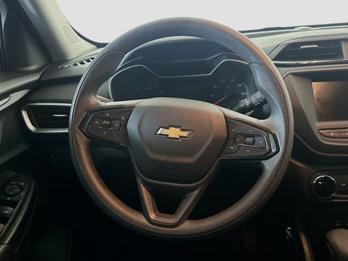 Used 2023 Chevrolet TrailBlazer LS FWD image 18