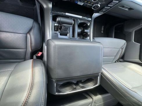 Used 2025 Ford F150 Lariat w/ Equipment Group 501A Mid image 17