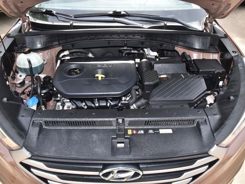 Used 2017 Hyundai Tucson SE Plus FWD image 39