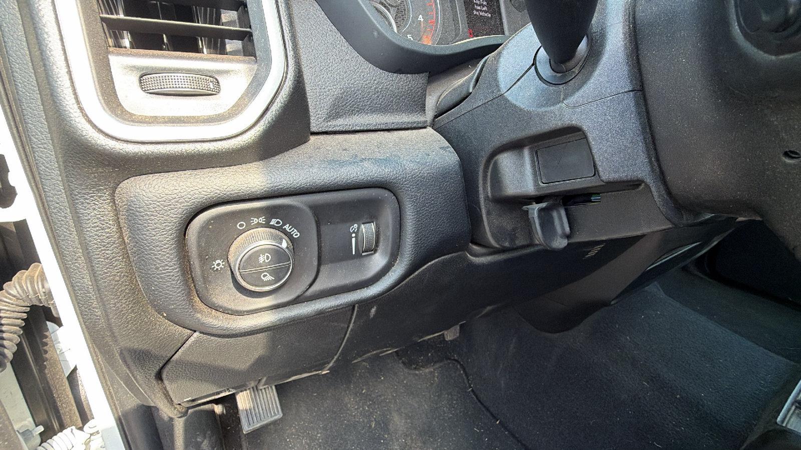 Used 2026 RAM 3500 Big Horn AWD/4WD image 25